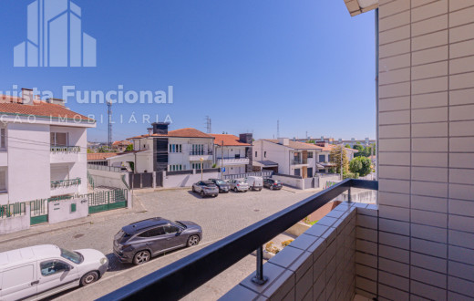 Apartamento T2 na Maia